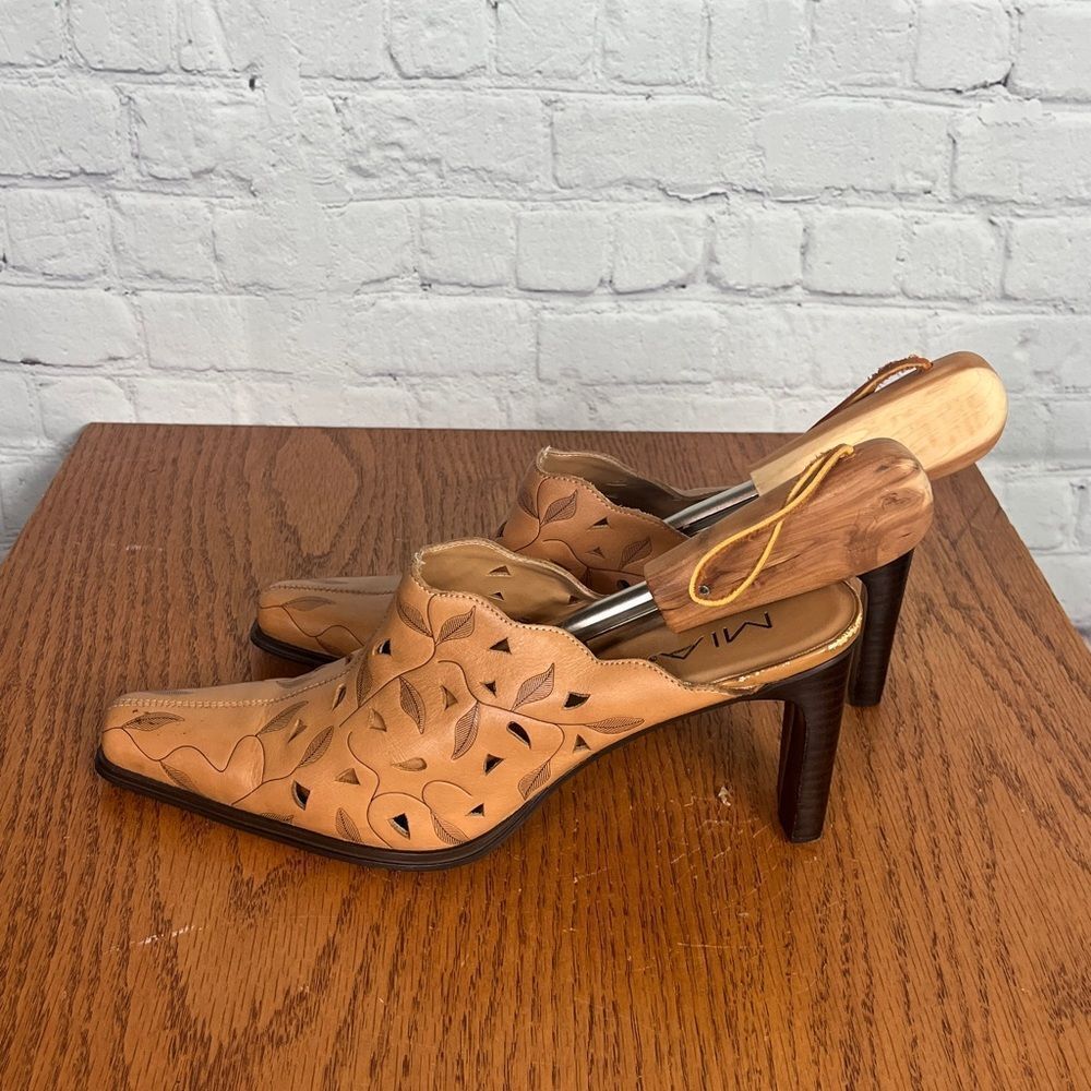 MIA - Vicki C4605 designer genuine leather mules size 10 - Picture 2 of 7